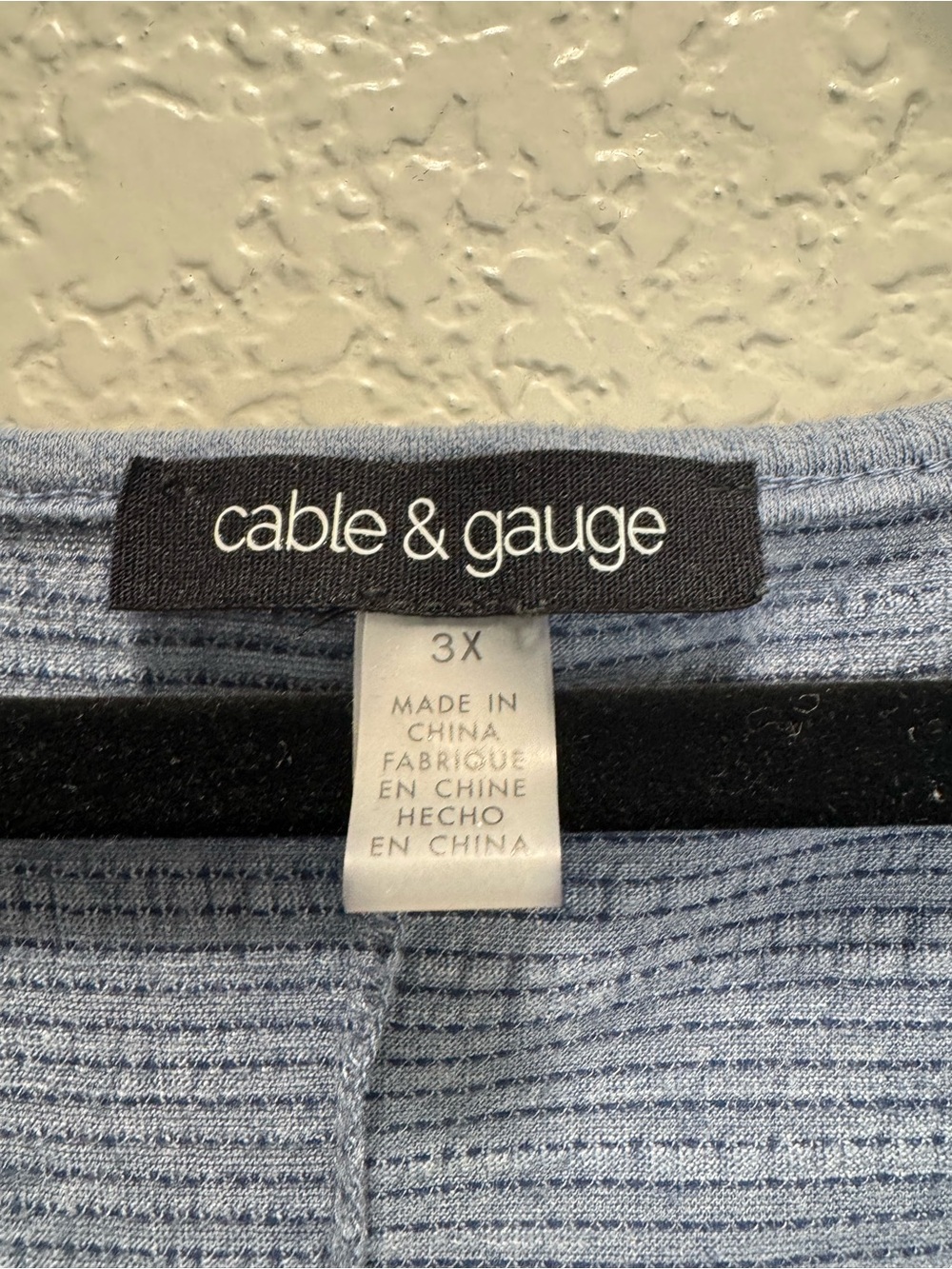 Cable & Gauge Blue Embroidered V-Neck Tunic Top - Picture 7 of 7